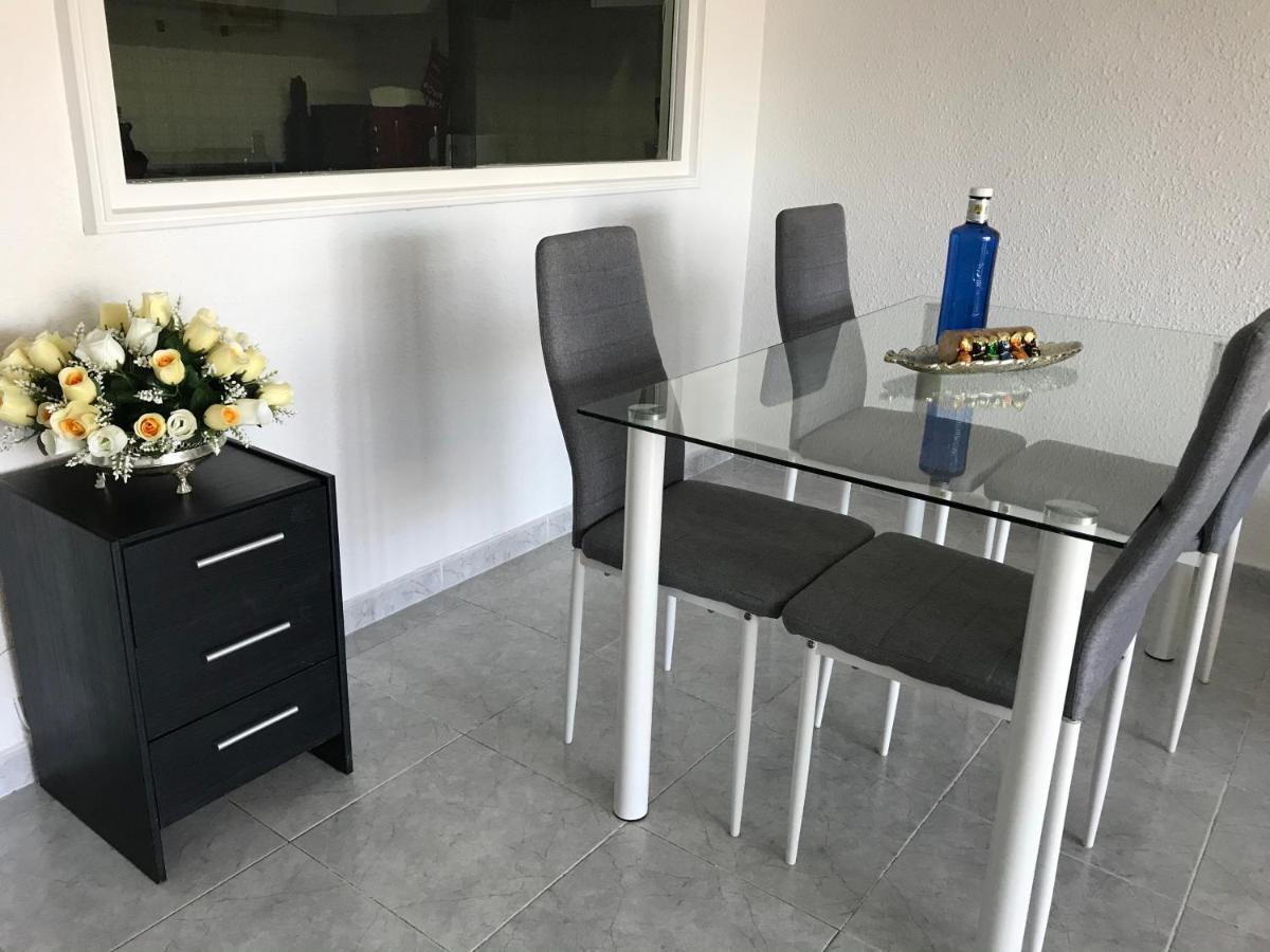Cozy Apartment Near The Sea Alicante Exterior foto